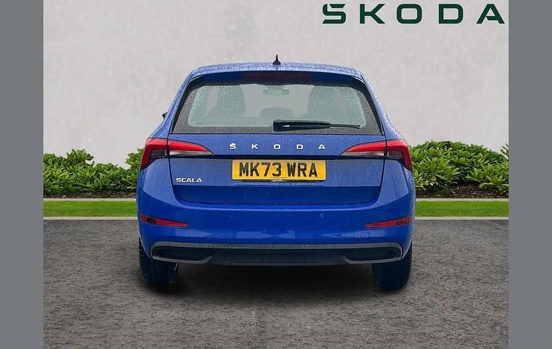 Used Skoda Scala SE Technology 94 HP (69 kW) 2023 Energy blue Hatchback