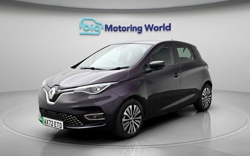 Used Renault Zoe Techno 100 kW (136 HP) 2024 Hatchback