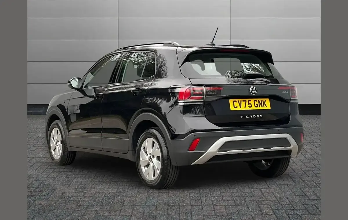 Used VW T-Cross Life 95 HP (69 kW) 2025 Black SUV