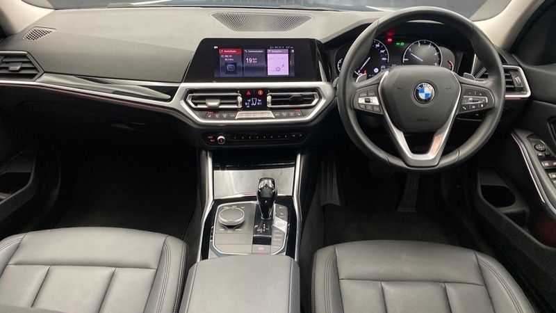 Used BMW 320 Sport Line 187 HP (137 kW) 2020 Blue