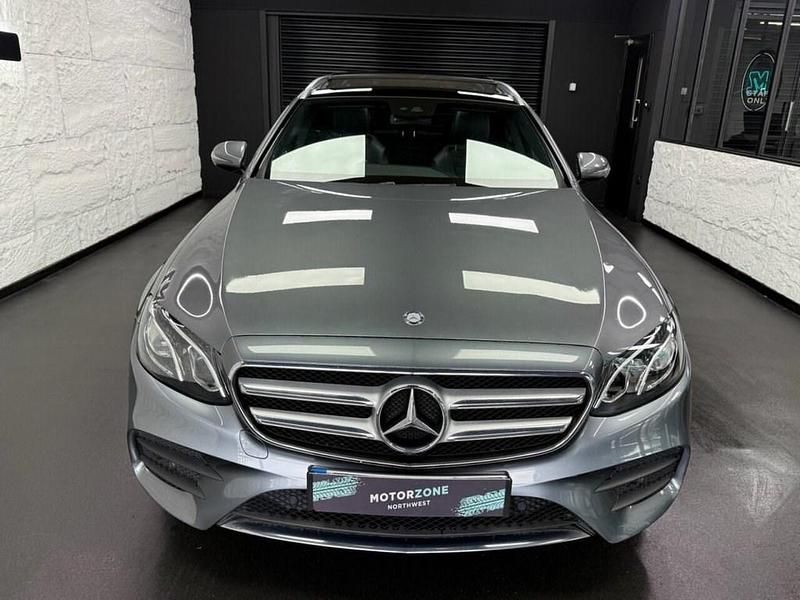 Begagnad Mercedes E220 AMG Line Premium 2017 Grå Kombi