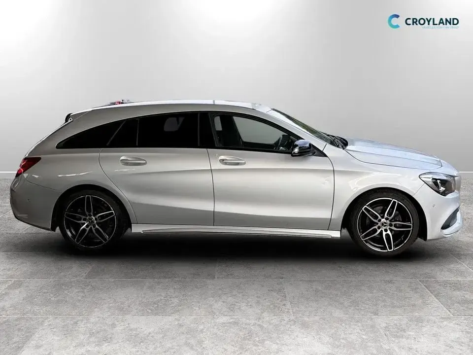 Used Mercedes CLA180 Shooting Brake AMG line 122 HP (89 kW) 2017 Silver Estate