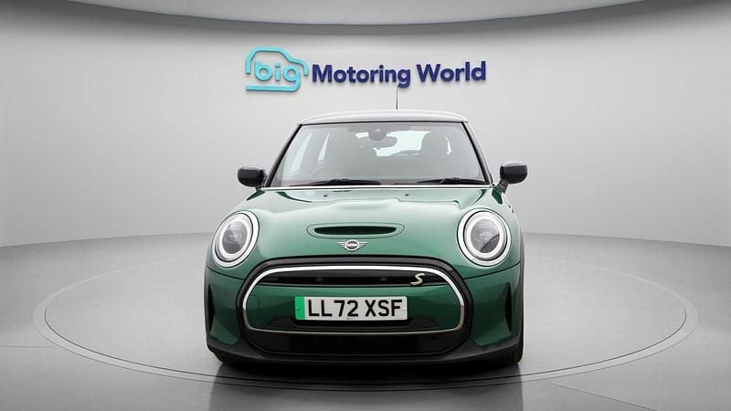 Used Mini Cooper SE Hatch 133 kW (181 HP) 2022 Hatchback