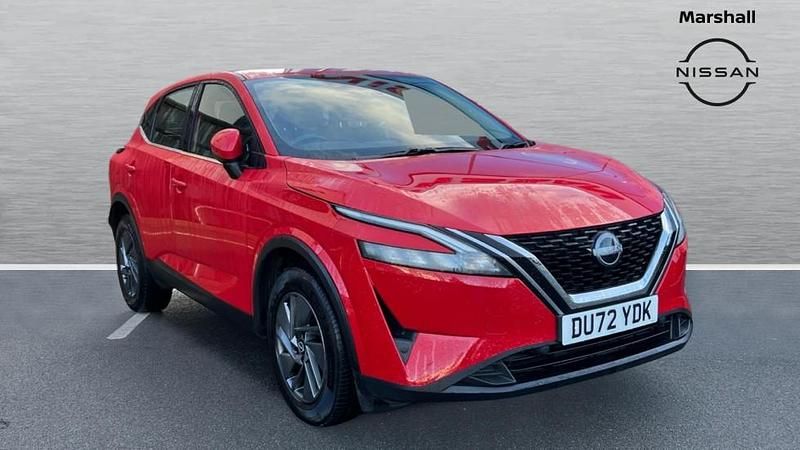 Used Nissan Qashqai Acenta Premium 158 HP (116 kW) 2022 Red SUV