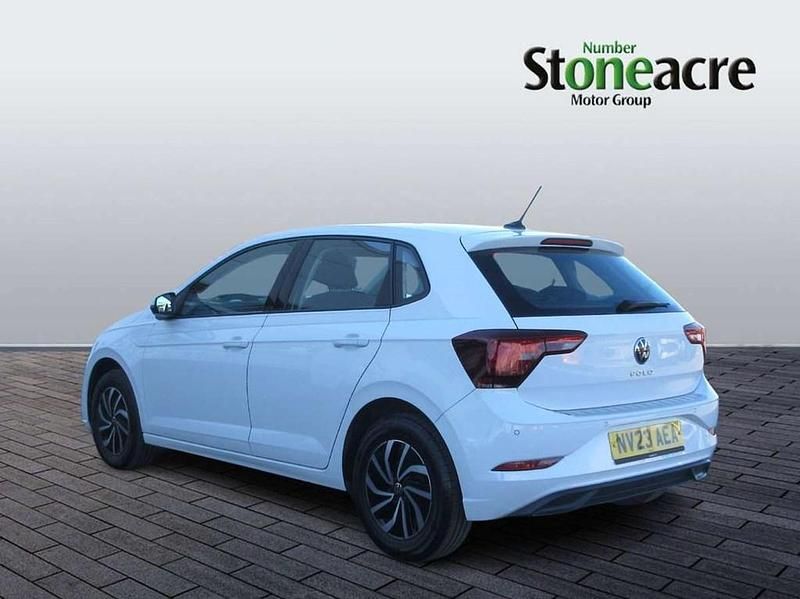 Used VW Polo Life 79 HP (58 kW) 2023 White Hatchback