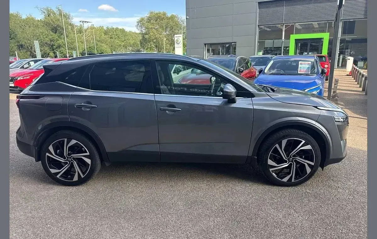 Used Nissan Qashqai Tekna+ 155 HP (114 kW) 2022 Grey SUV