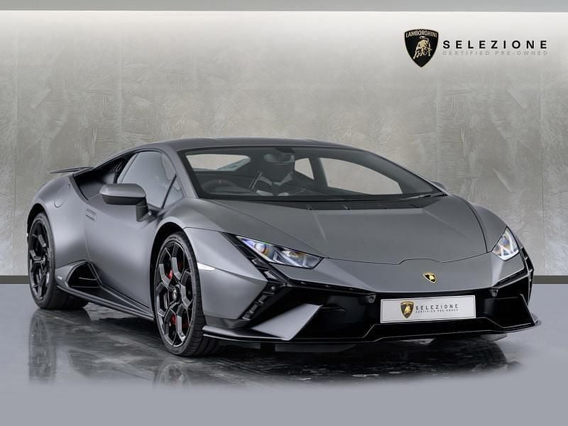 Grigio lynx New 2025 Lamborghini Huracán Coupe | £229,950 (Super price) - Image 1/4
