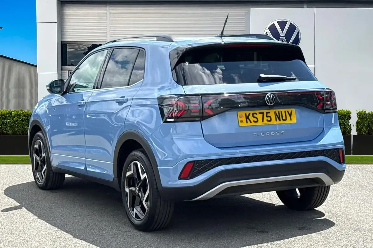 Used VW T-Cross R-line 115 HP (84 kW) 2025 Blue SUV