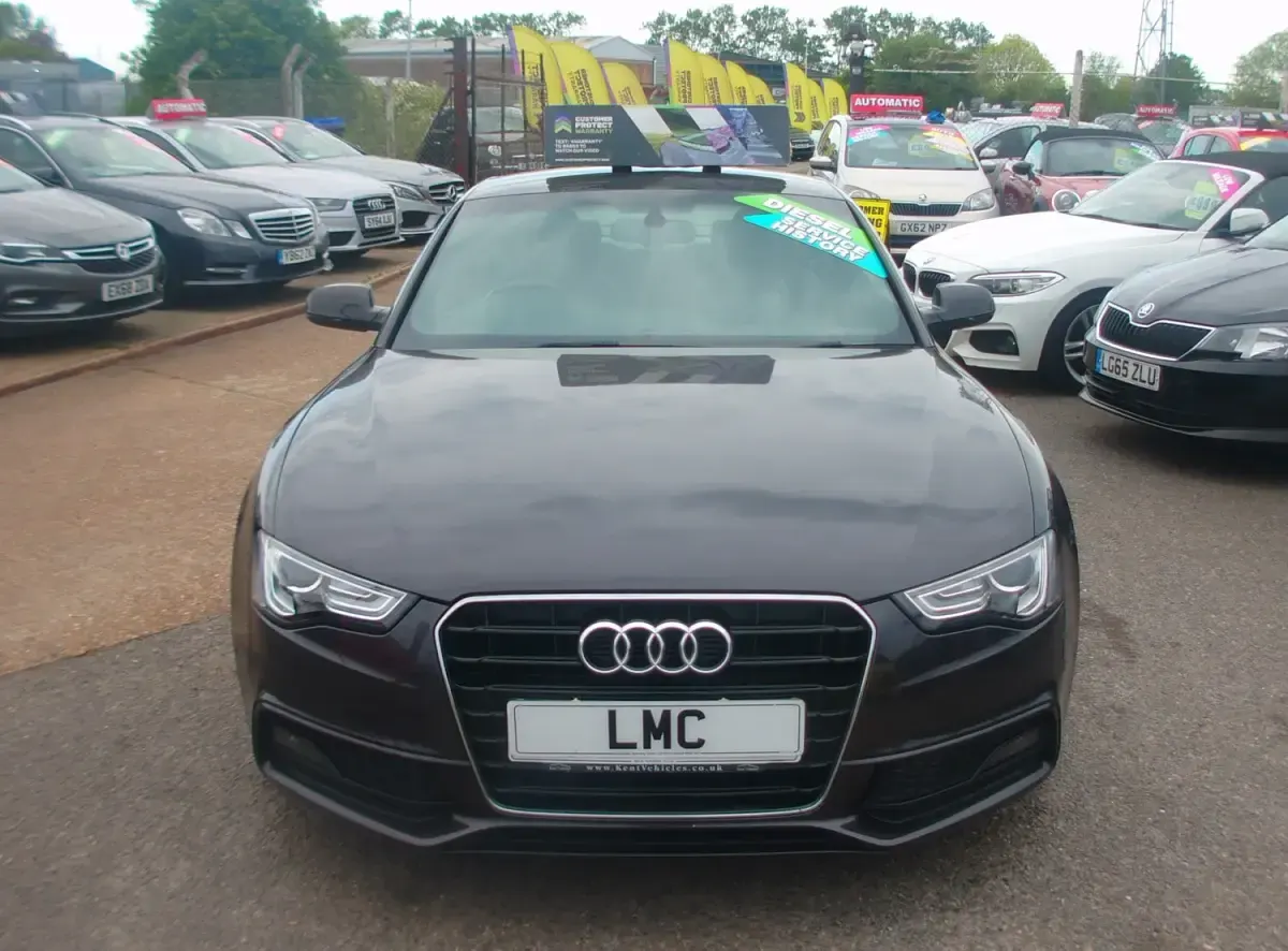 Begagnad Audi A5 S-Line 190 HK (139 kW) 2016 Grå Sportkupé