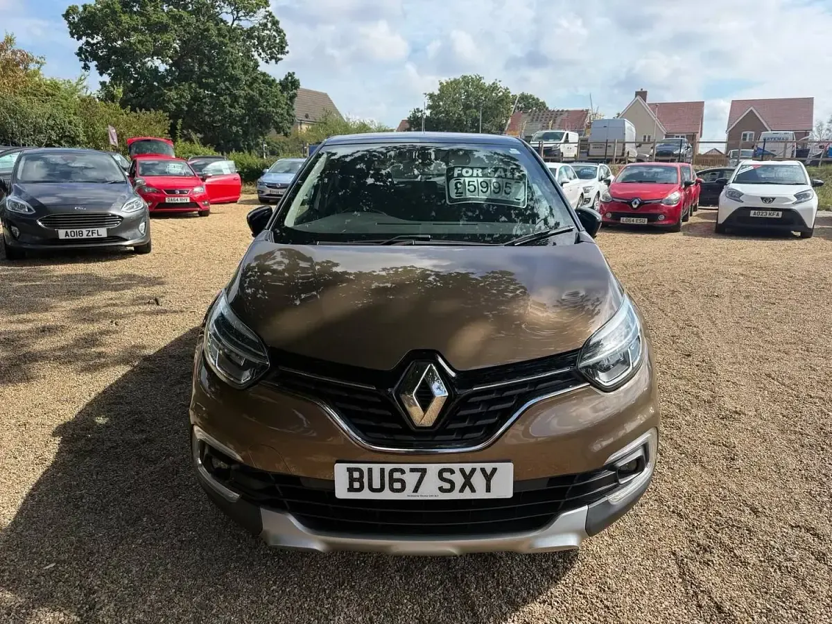 Used Renault Captur Dynamique 2017 Brown SUV