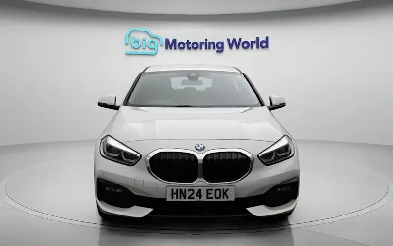 Used BMW 116 116 HP (85 kW) 2024 White Hatchback