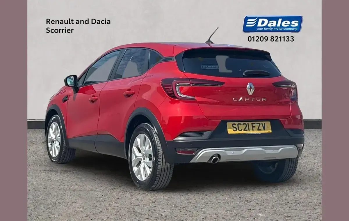 Used Renault Captur Iconic 138 HP (101 kW) 2021 Red SUV