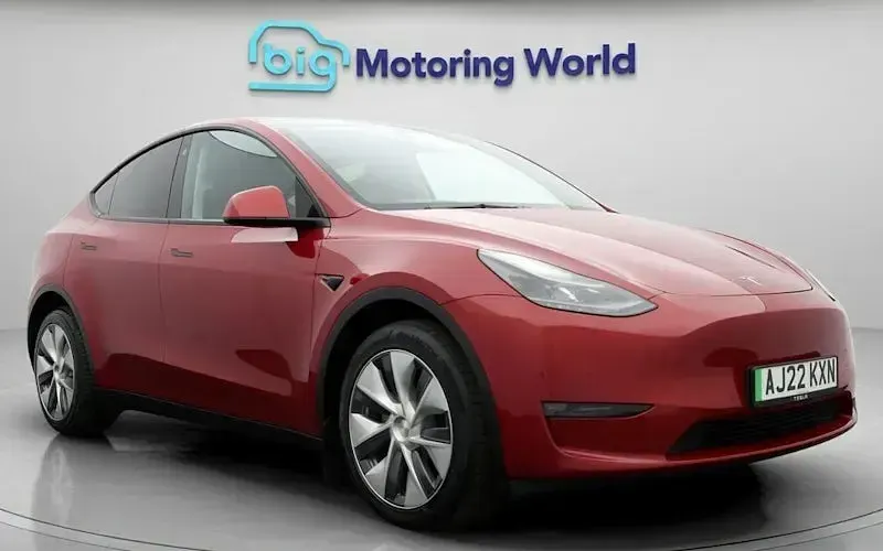 Used Tesla Model Y Long Range AWD 378 kW (514 HP) 2022 SUV