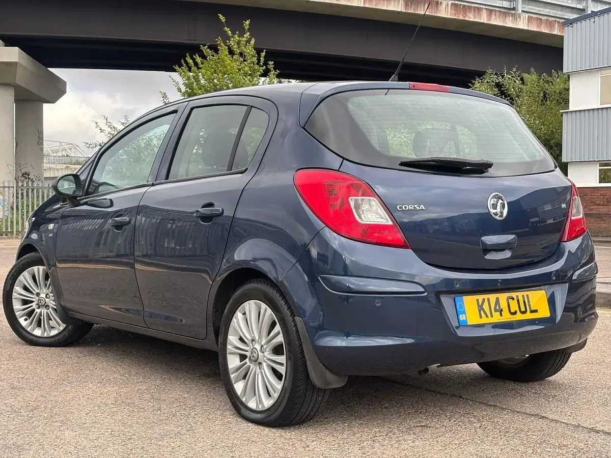 Used Vauxhall Corsa 2013 Blue Hatchback