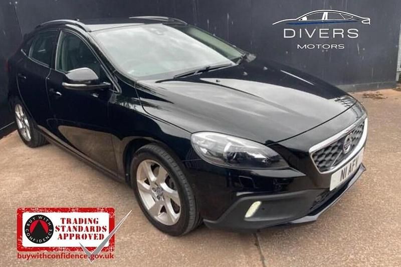 Black Used 2016 Volvo V40 CC Estate | £9,995 (Fair price) - Image 1/1