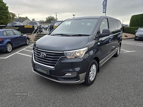 Grey Used 2019 Hyundai I800 SE MPV | £16,950 (A bit pricey) - Image 1/4