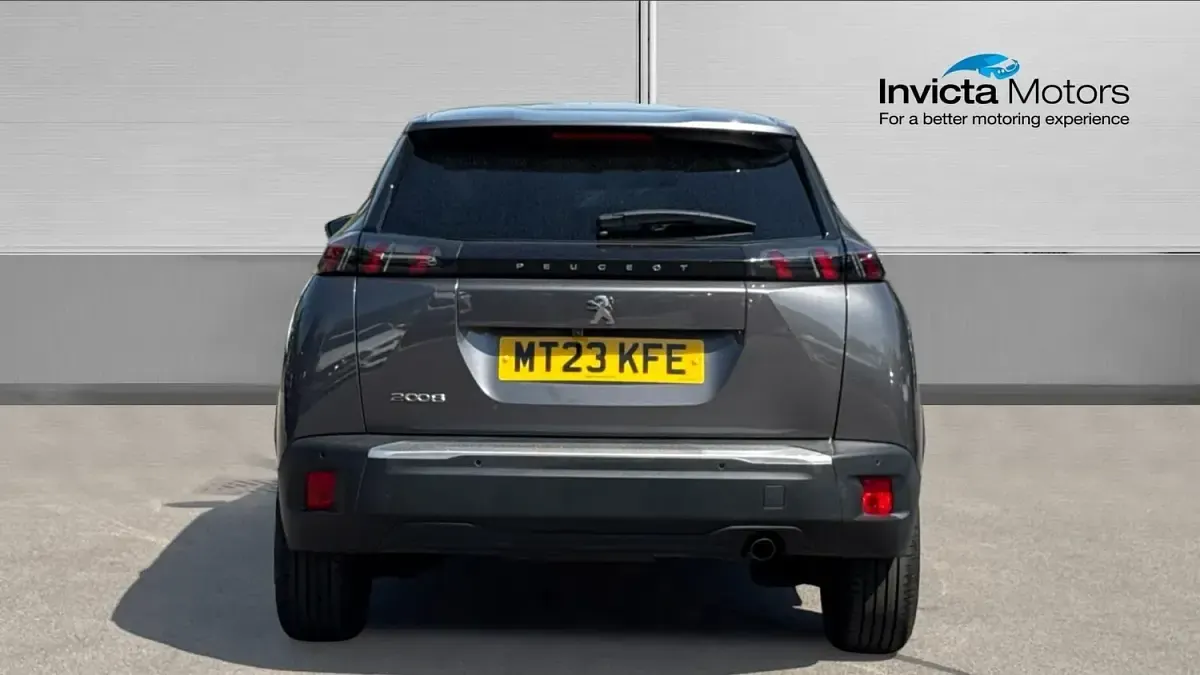 Used Peugeot 2008 Allure+ 101 HP (74 kW) 2023 Grey SUV