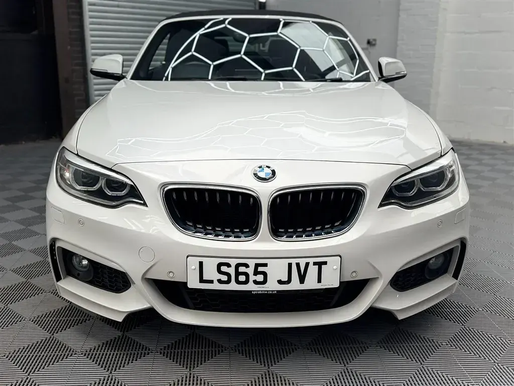 Used BMW 220 M Sport 190 HP (139 kW) 2015 White Cabriolet