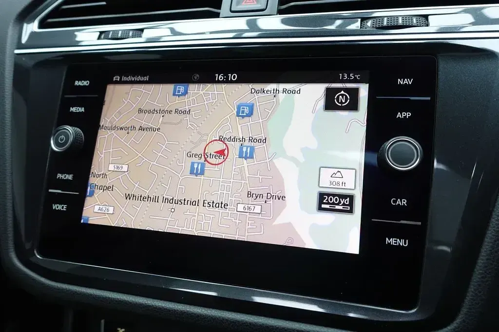 Used VW Tiguan R-line 190 HP (139 kW) 2020 Black SUV