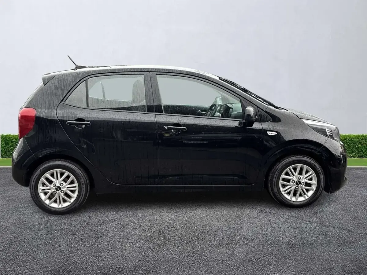 Used Kia Picanto 67 HP (49 kW) 2022 Black Hatchback