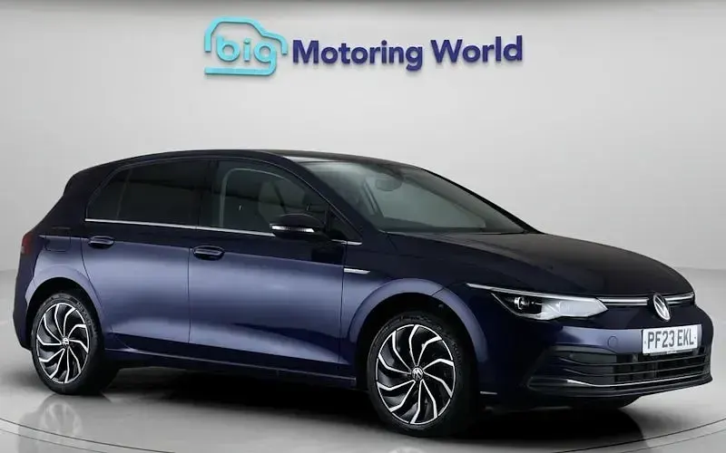 Used VW Golf VIII Edition 131 HP (96 kW) 2023 Hatchback