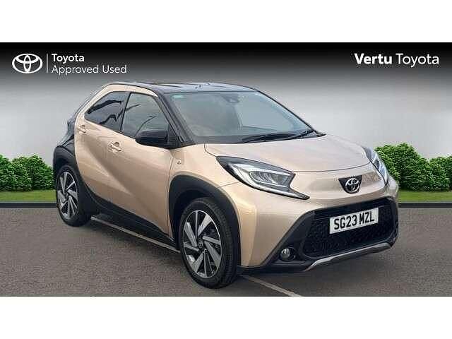 Beige Used 2023 Toyota Aygo X SUV | £13,987 - Image 1/4