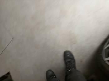 Image 4/4