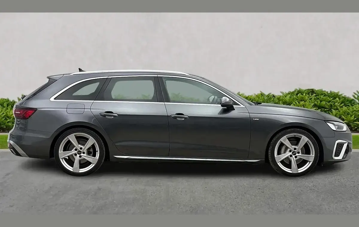 Used Audi A4 S-Line 200 HP (147 kW) 2024 Grey Estate