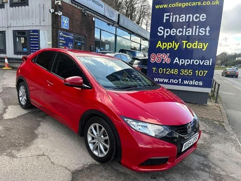 Red Used 2014 Honda Civic S Hatchback | £6,995 (A bit pricey) - Image 1/3