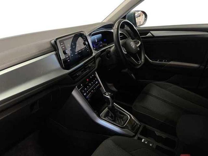 Used VW T-Roc Life 150 HP (110 kW) 2023 Blue SUV