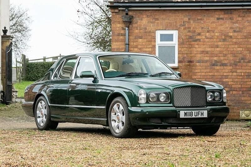 Used Bentley Arnage 400 HP (294 kW) 2000 Green Sedan
