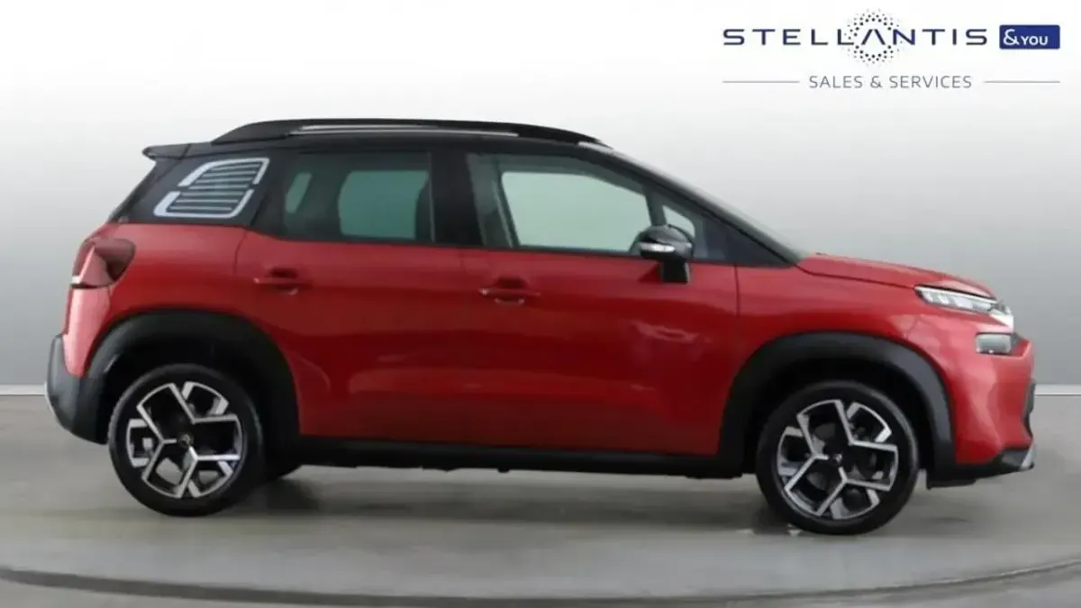 Used Citroën C3 Aircross PureTech 128 HP (94 kW) 2022 Red SUV