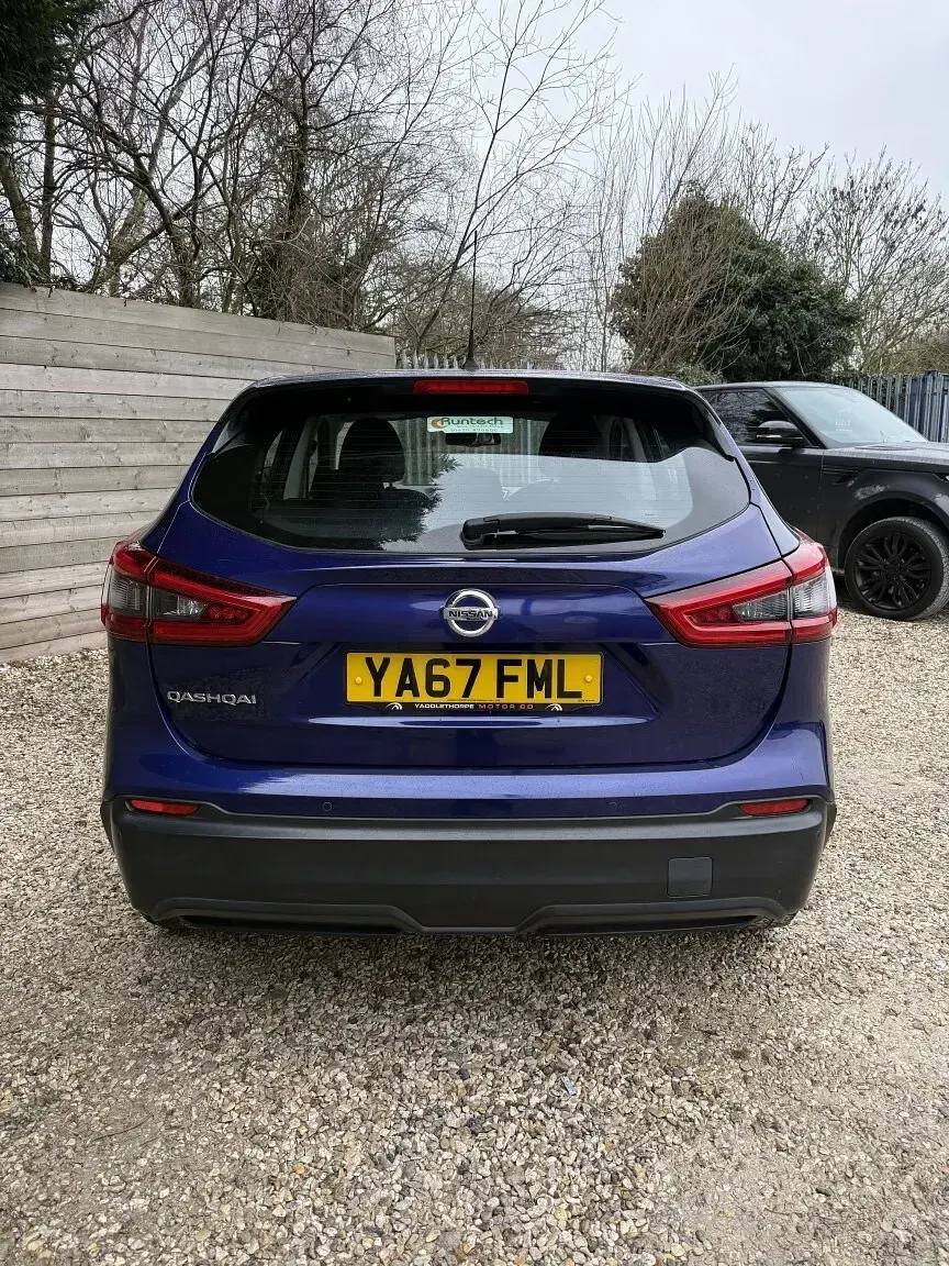 Used Nissan Qashqai Acenta 110 HP (80 kW) 2017 Blue SUV