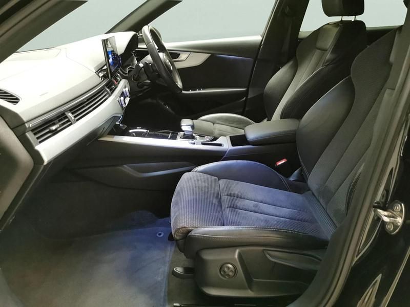 Used Audi A4 S-Line 163 HP (119 kW) 2021 Black Sedan