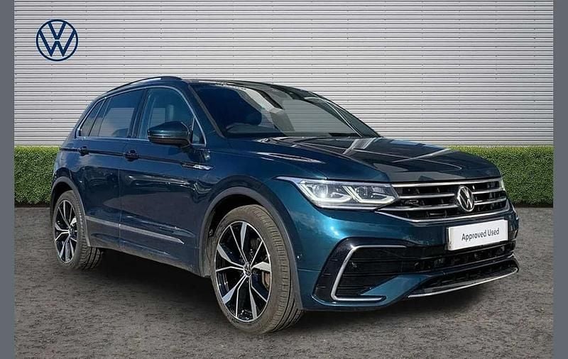Used VW Tiguan R-line 200 HP (147 kW) 2021 Blue SUV