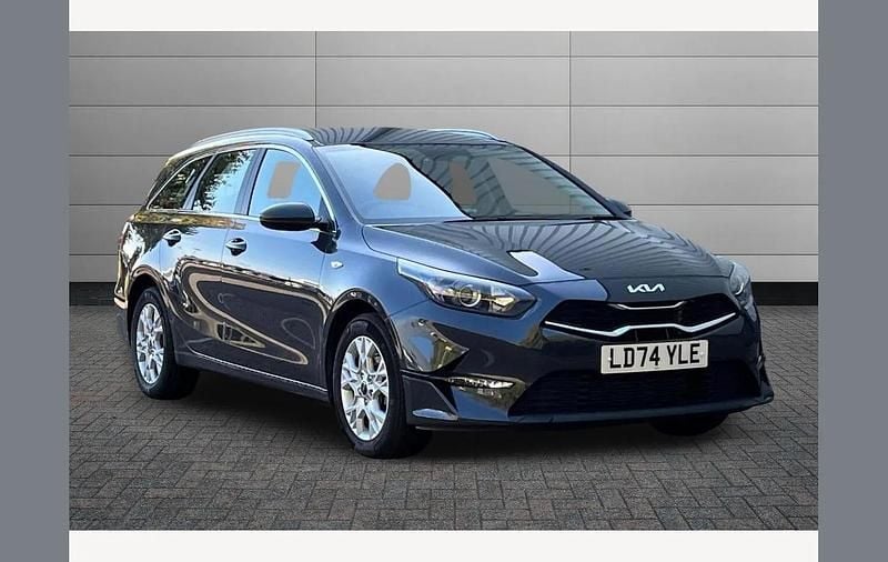 Grey Used 2024 Kia Ceed Sportswagon 2 Estate | £18,450 (Fair price) - Image 1/2