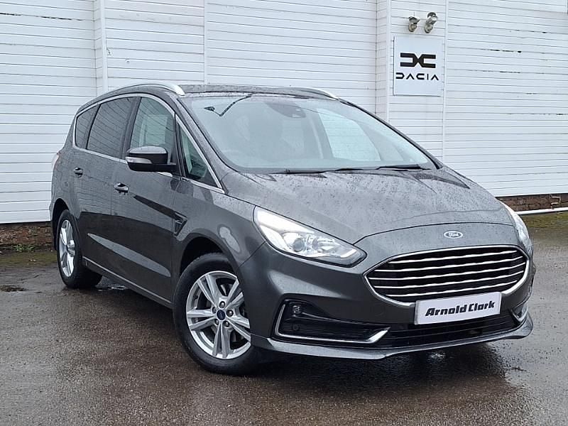 Used Ford S-MAX Titanium 190 HP (139 kW) 2023 Grey MPV
