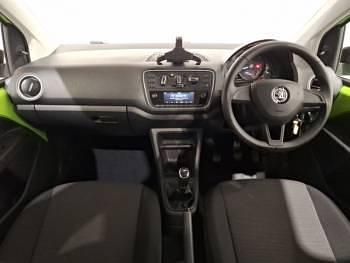 Used Skoda Citigo Colour Edition 60 HP (44 kW) 2017 Green Hatchback
