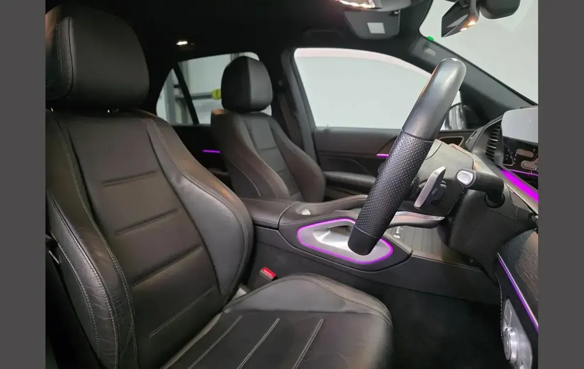Usado Mercedes GLE400 AMG line 325 HP (239 kW) 2022 Cinzento SUV