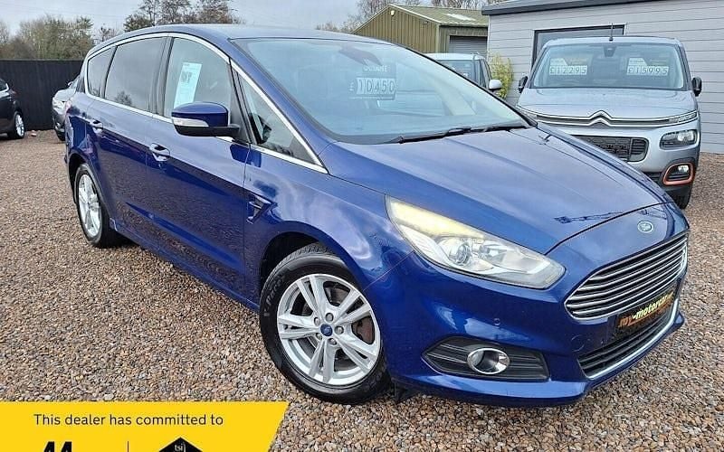 Used Ford S-MAX Titanium 150 HP (110 kW) 2018 MPV