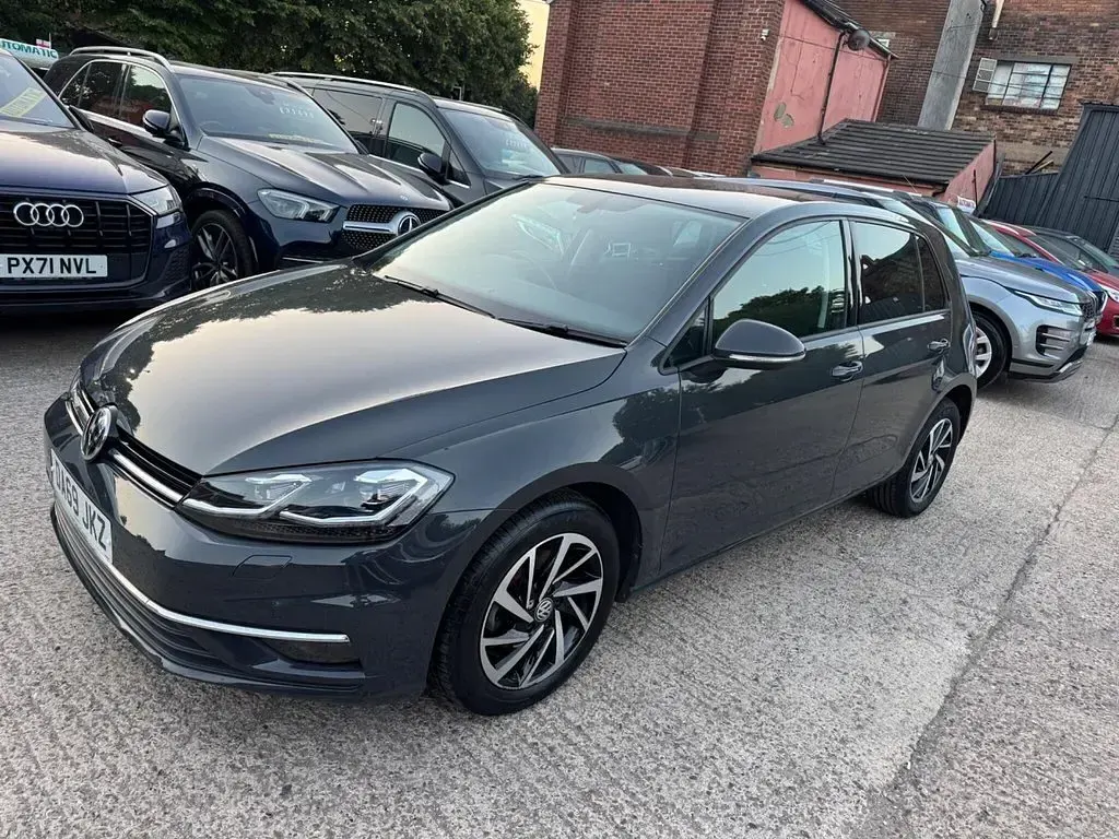 Used VW Golf VII Edition 115 HP (84 kW) 2019 Grey Hatchback