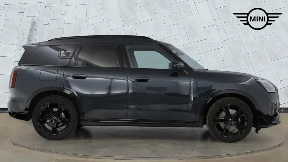 Used Mini Countryman 168 HP (123 kW) 2024 Grey SUV