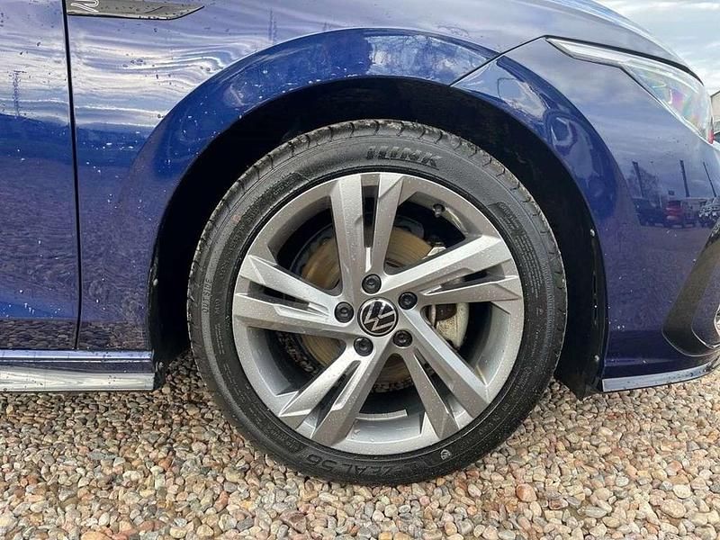 Used VW Golf VIII R-line 150 HP (110 kW) 2024 Blue Hatchback