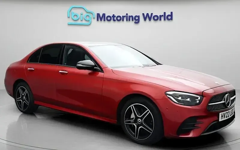 Used Mercedes E300 AMG line 306 HP (225 kW) 2022 Sedan