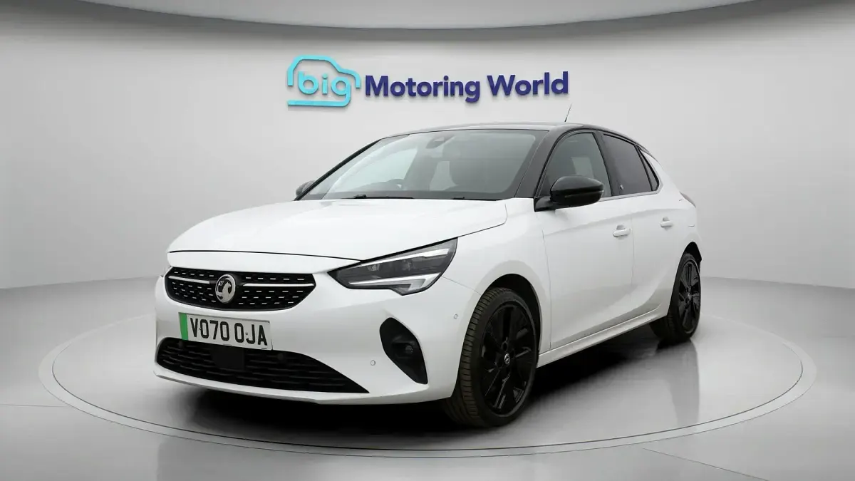 Used Vauxhall Corsa-e Elite 98 kW (134 HP) 2021 Hatchback