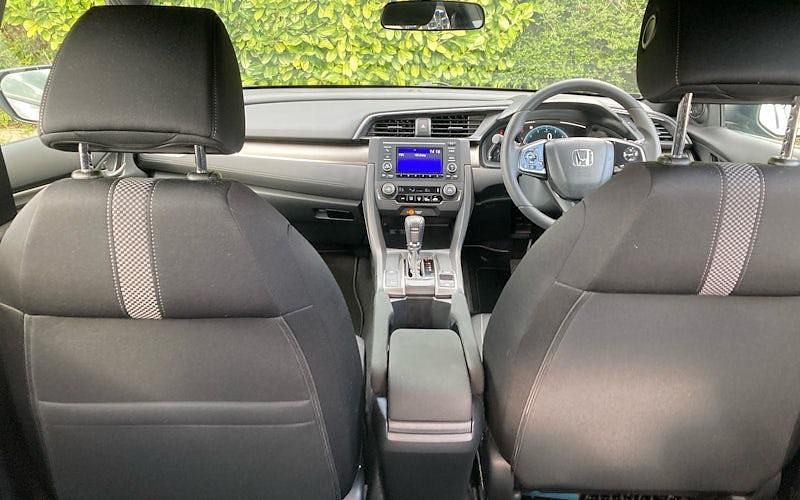 Used Honda Civic SE 126 HP (92 kW) 2022 Hatchback