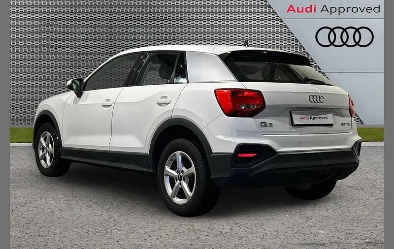 Used Audi Q2 108 HP (79 kW) 2022 White SUV