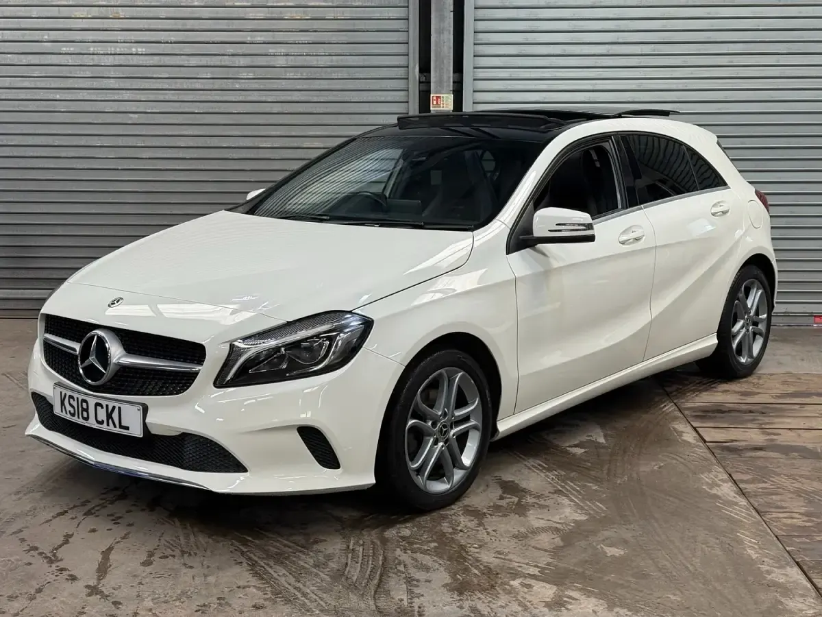 Used Mercedes A200 Sport Edition 136 HP (100 kW) 2018 White Hatchback