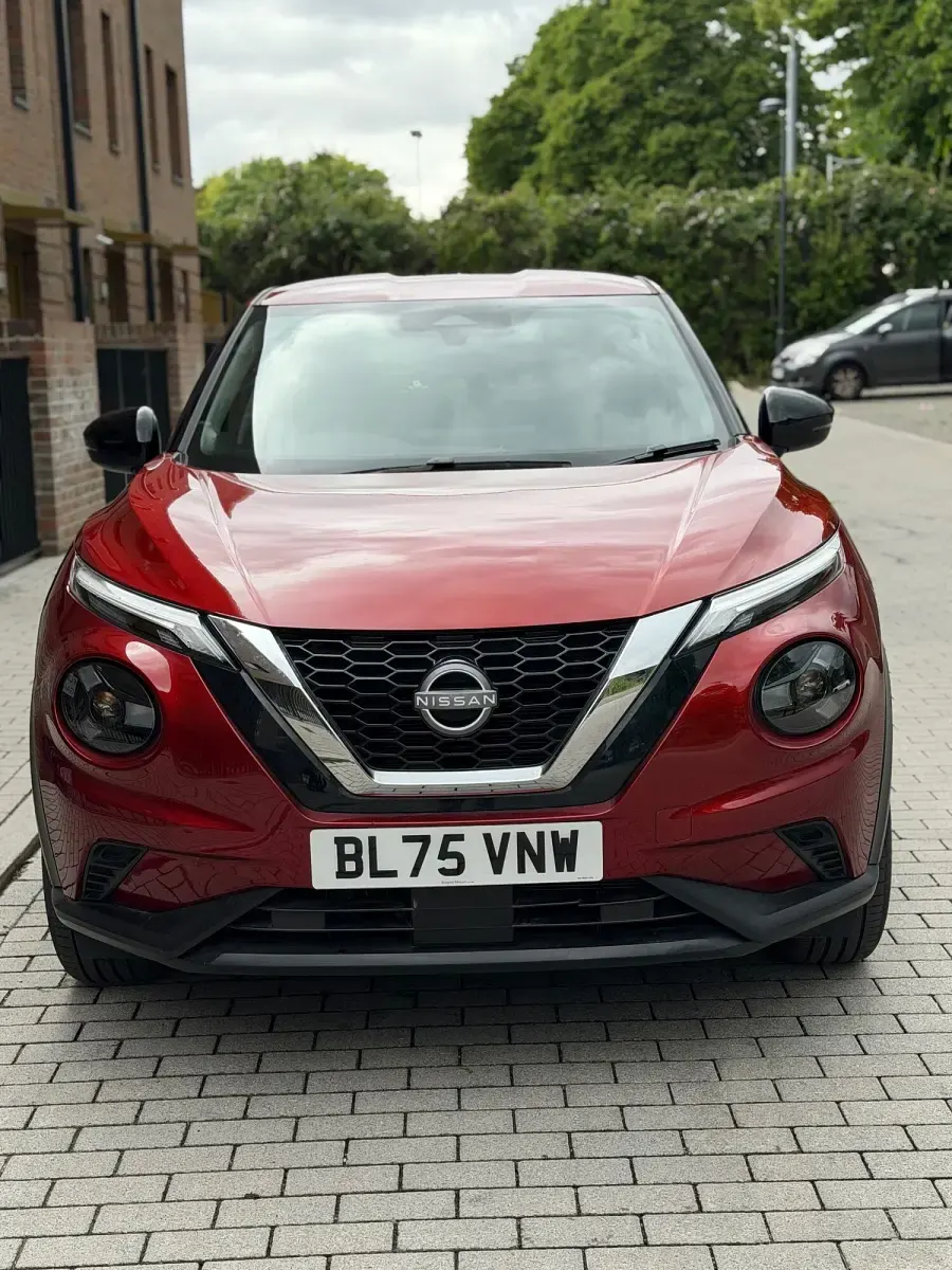 Used Nissan Juke Acenta Premium 114 HP (83 kW) 2025 Red SUV