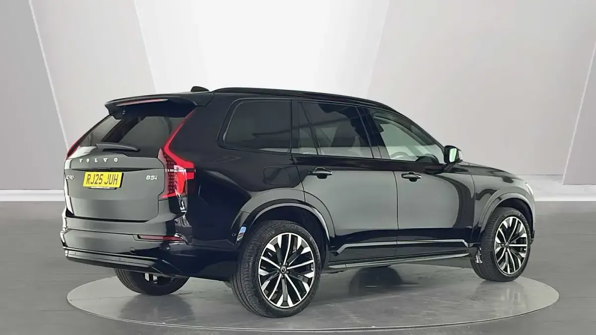 Used Volvo XC90 Ultra 247 HP (181 kW) 2026 SUV